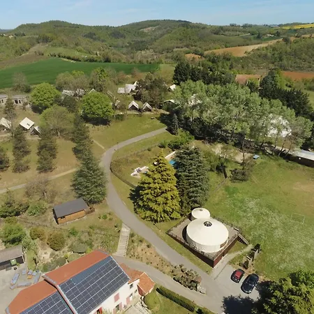 Domaine De Chantesse, Location De Salles Et Hebergements, Seminaires , Accueil De Groupes Campsite Saint-Donat-sur-l'Herbasse